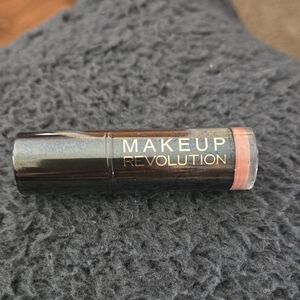 Makeup Revolution Lipstick - Nude
